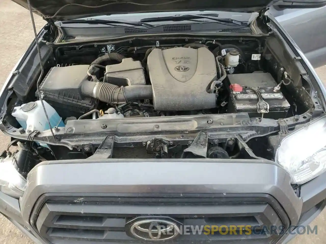 11 Photograph of a damaged car 3TMCZ5AN1NM482587 TOYOTA TACOMA 2022