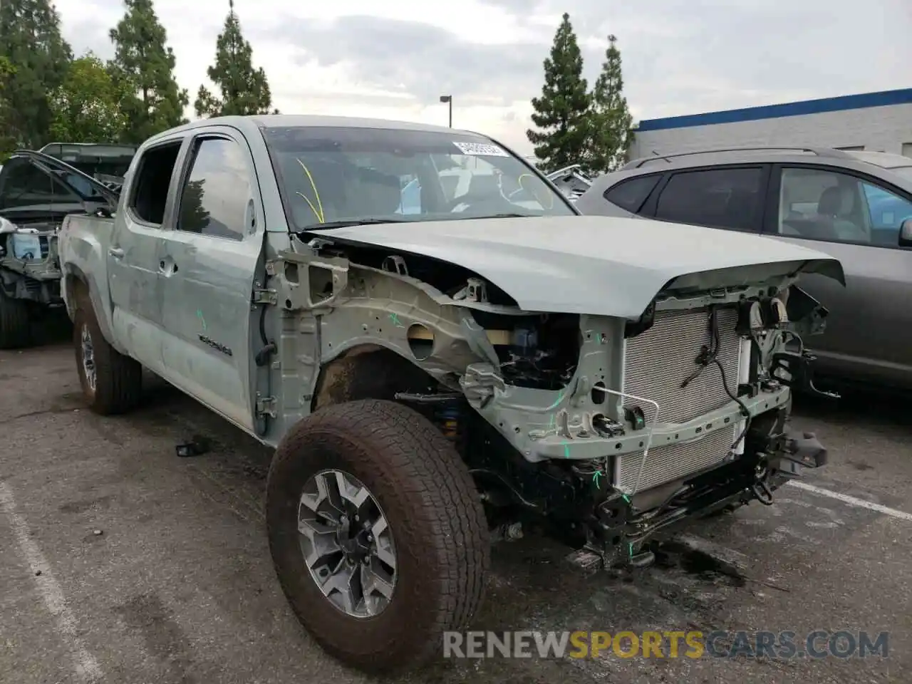 1 Photograph of a damaged car 3TMCZ5AN1NM504040 TOYOTA TACOMA 2022