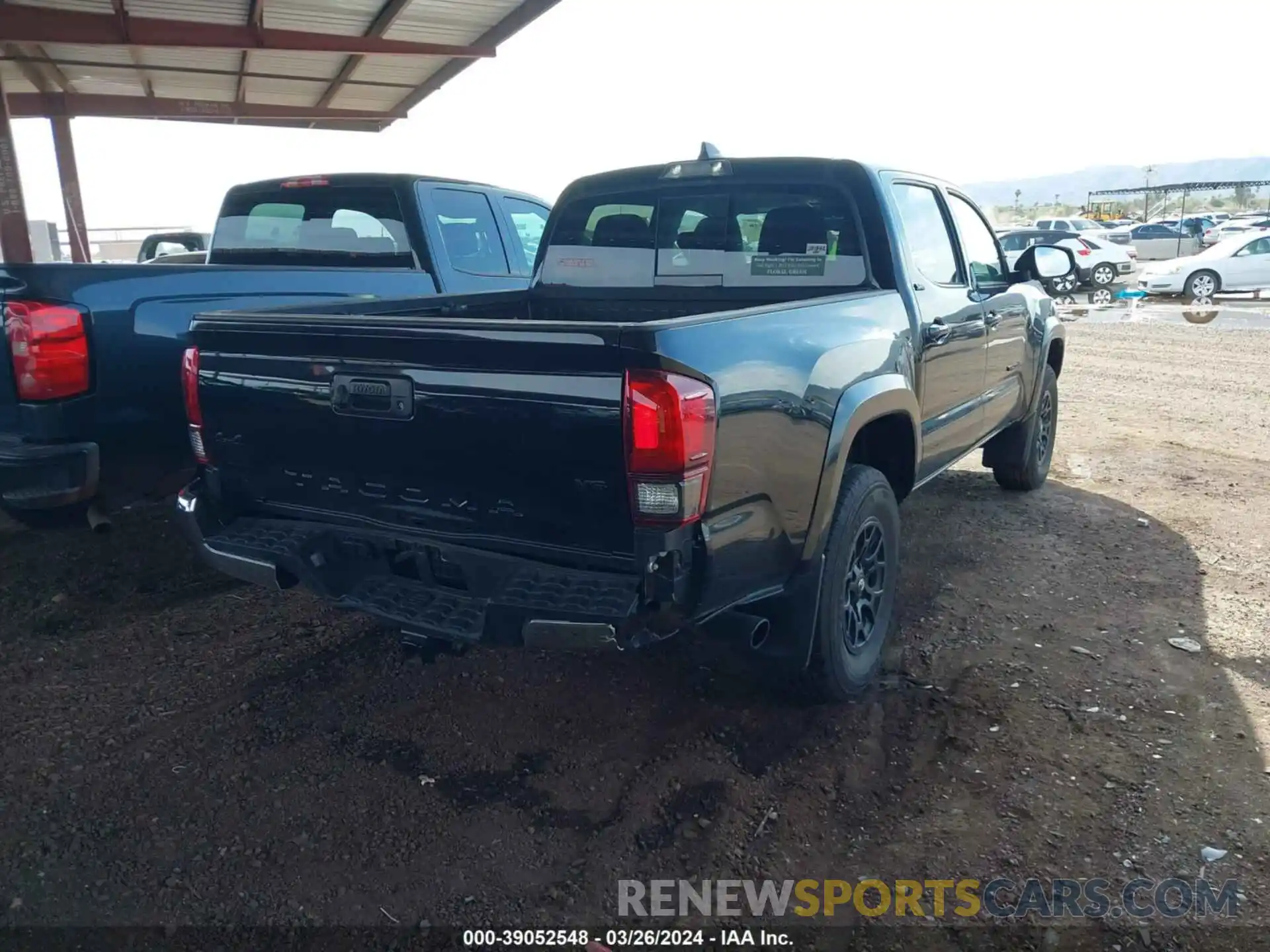 4 Photograph of a damaged car 3TMCZ5AN1NM520447 TOYOTA TACOMA 2022