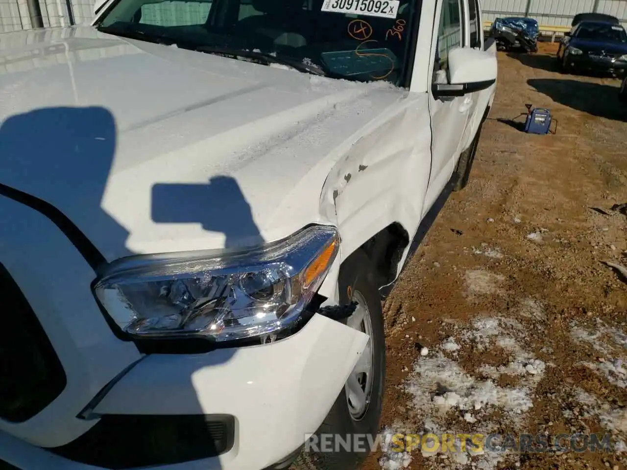 9 Photograph of a damaged car 3TMCZ5AN2NM458041 TOYOTA TACOMA 2022