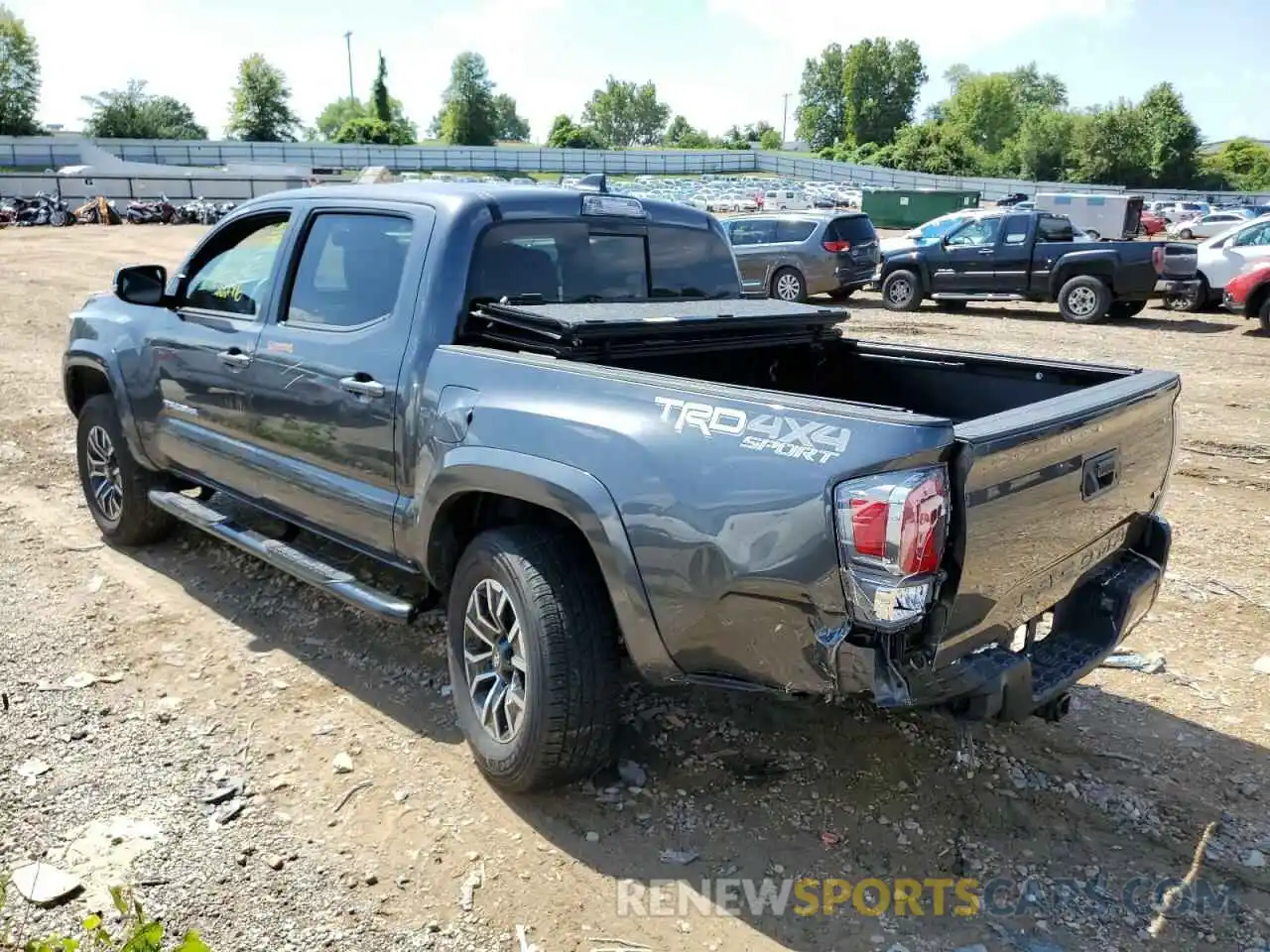 3 Photograph of a damaged car 3TMCZ5AN2NM459626 TOYOTA TACOMA 2022