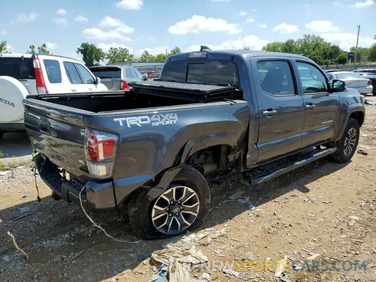 4 Photograph of a damaged car 3TMCZ5AN2NM459626 TOYOTA TACOMA 2022