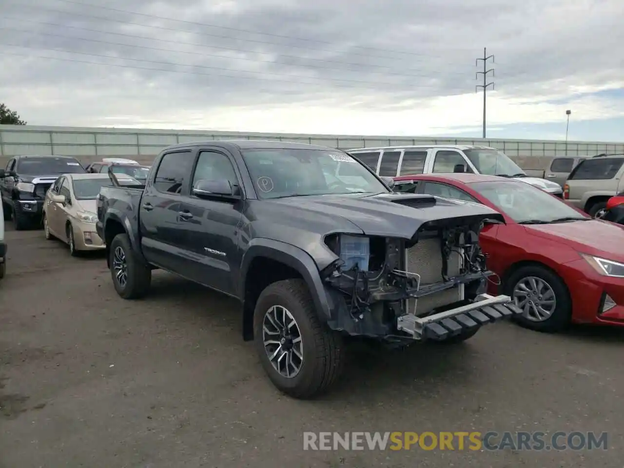 9 Photograph of a damaged car 3TMCZ5AN2NM463644 TOYOTA TACOMA 2022