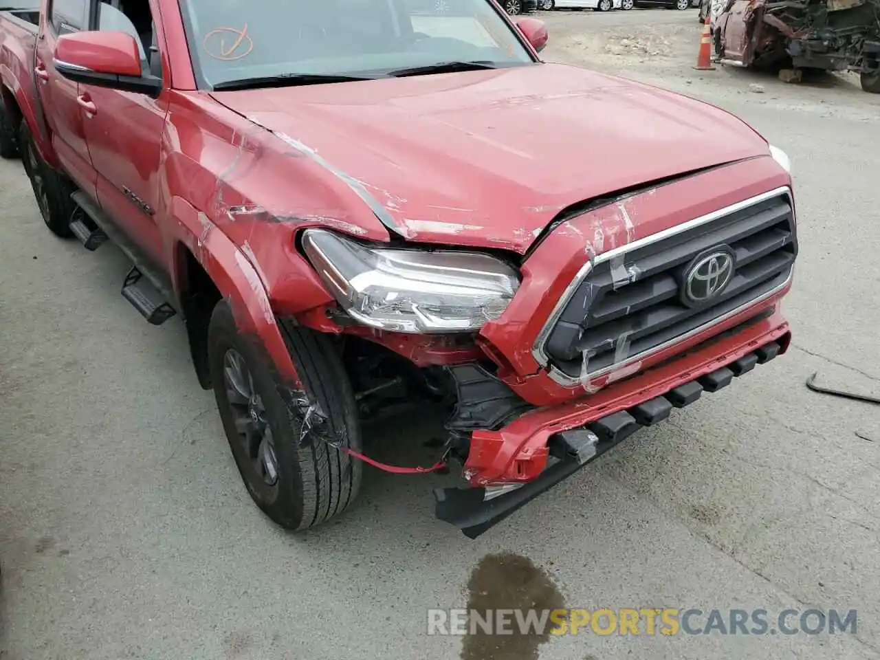 9 Photograph of a damaged car 3TMCZ5AN2NM469153 TOYOTA TACOMA 2022