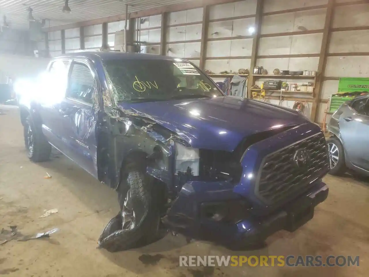 1 Photograph of a damaged car 3TMCZ5AN2NM477334 TOYOTA TACOMA 2022