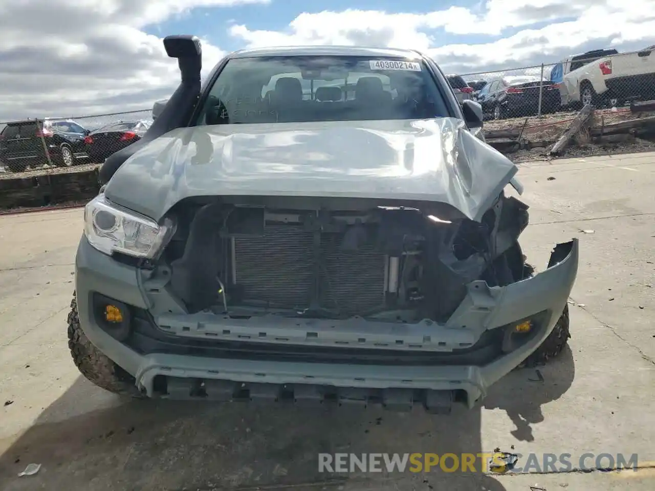 5 Photograph of a damaged car 3TMCZ5AN2NM479147 TOYOTA TACOMA 2022