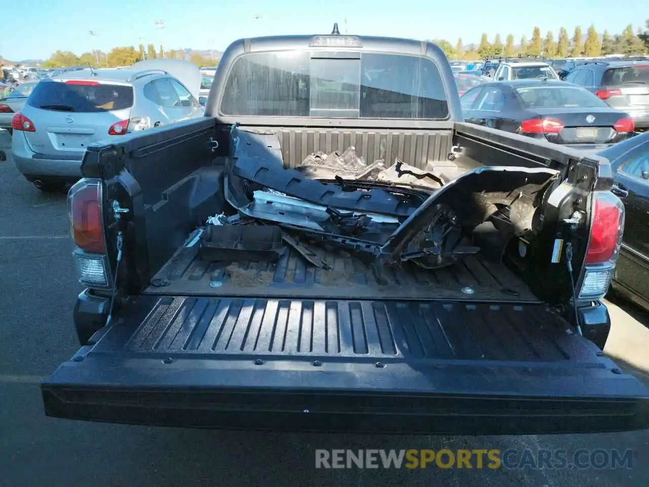 6 Photograph of a damaged car 3TMCZ5AN2NM497857 TOYOTA TACOMA 2022