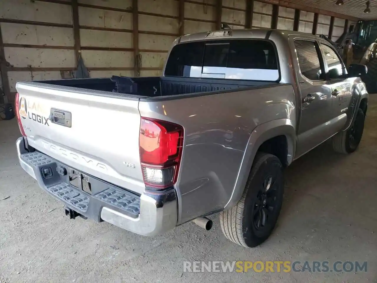 4 Photograph of a damaged car 3TMCZ5AN3NM456850 TOYOTA TACOMA 2022