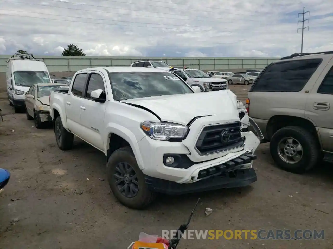 1 Photograph of a damaged car 3TMCZ5AN3NM465502 TOYOTA TACOMA 2022