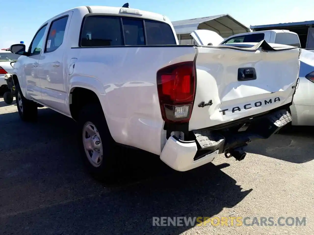 3 Photograph of a damaged car 3TMCZ5AN3NM469386 TOYOTA TACOMA 2022