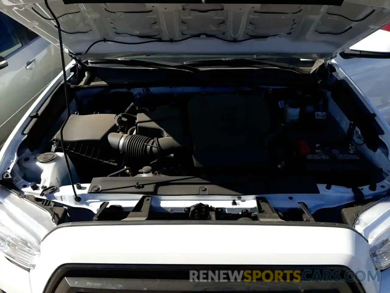 7 Photograph of a damaged car 3TMCZ5AN3NM469386 TOYOTA TACOMA 2022