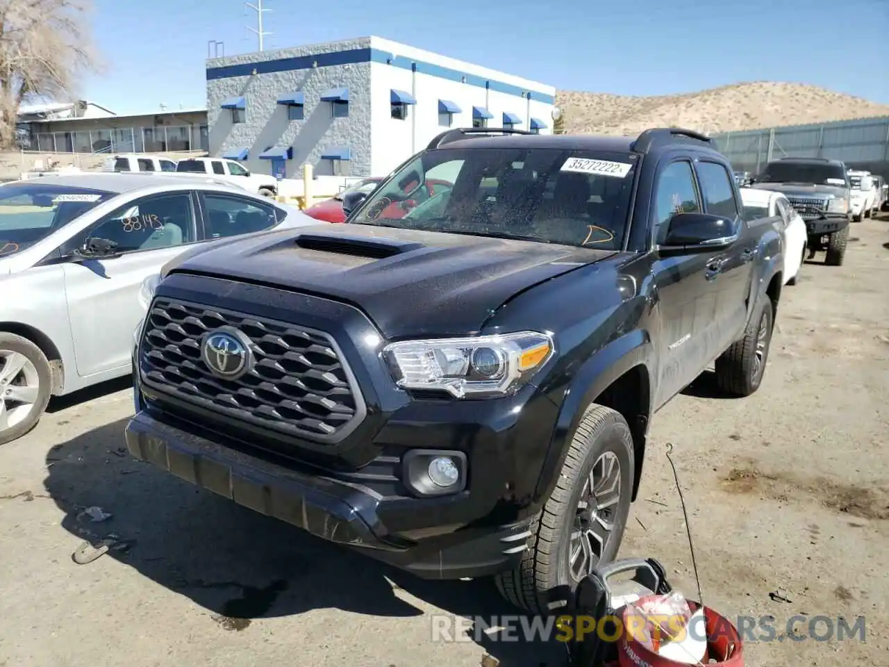 2 Фотография поврежденного автомобиля 3TMCZ5AN3NM473132 TOYOTA TACOMA 2022