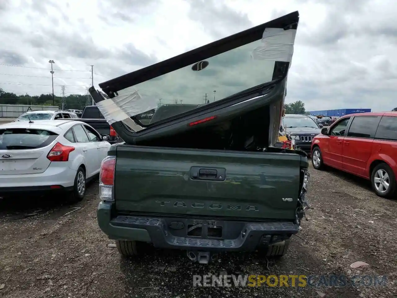 6 Photograph of a damaged car 3TMCZ5AN3NM485622 TOYOTA TACOMA 2022