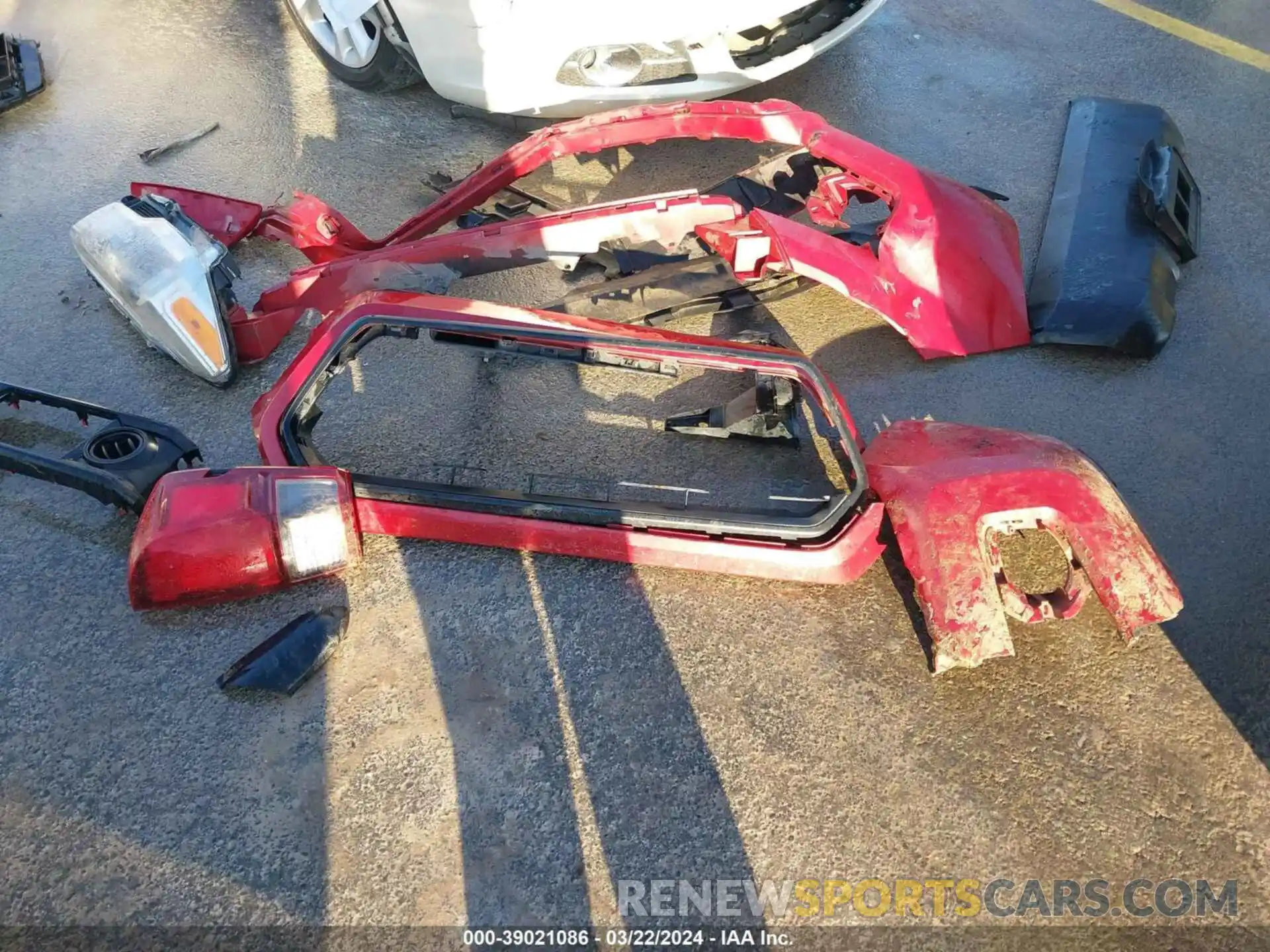 12 Photograph of a damaged car 3TMCZ5AN3NM486334 TOYOTA TACOMA 2022