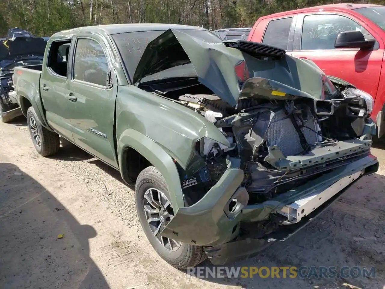 1 Photograph of a damaged car 3TMCZ5AN4NM462110 TOYOTA TACOMA 2022