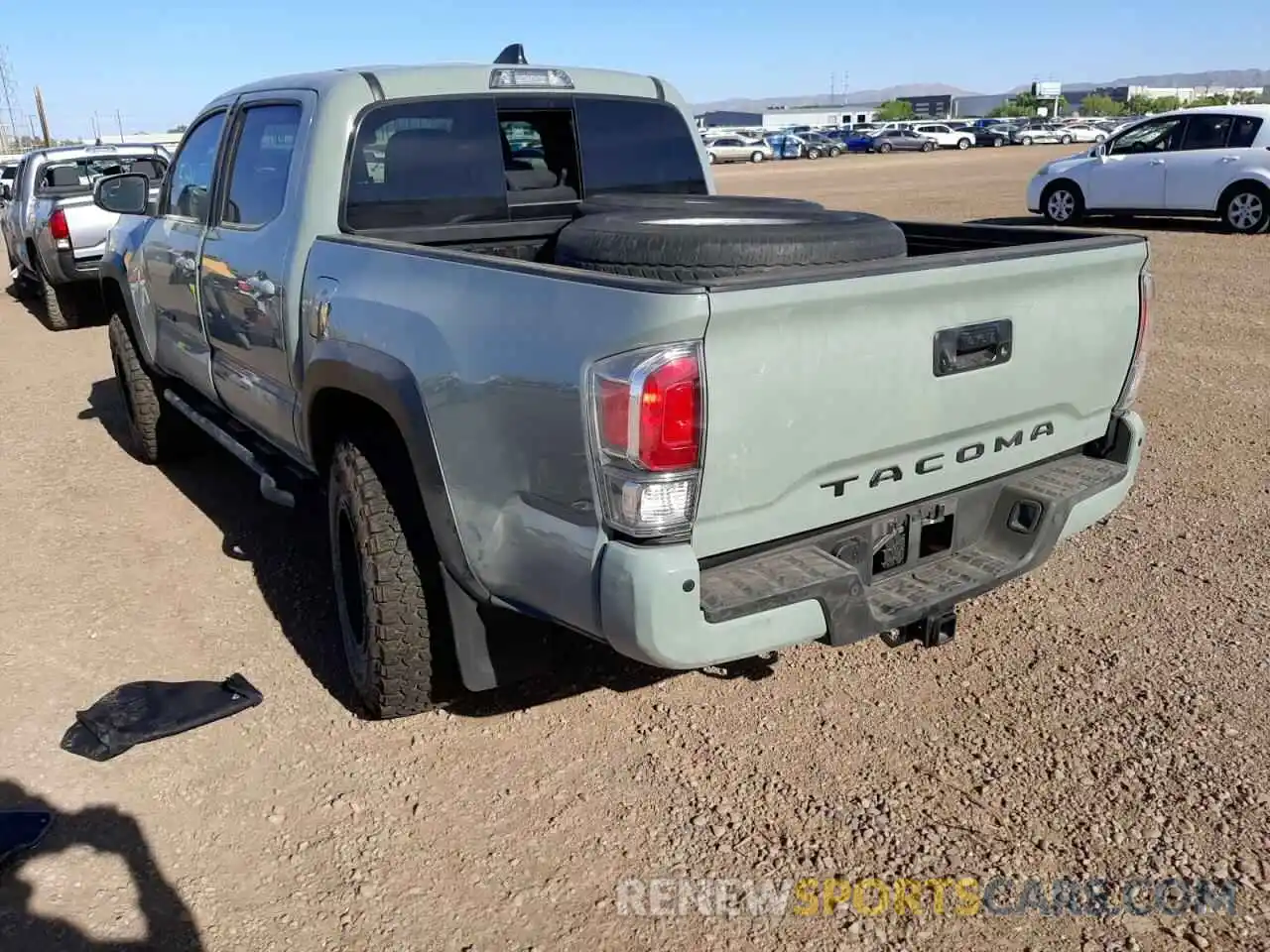 3 Photograph of a damaged car 3TMCZ5AN4NM478274 TOYOTA TACOMA 2022