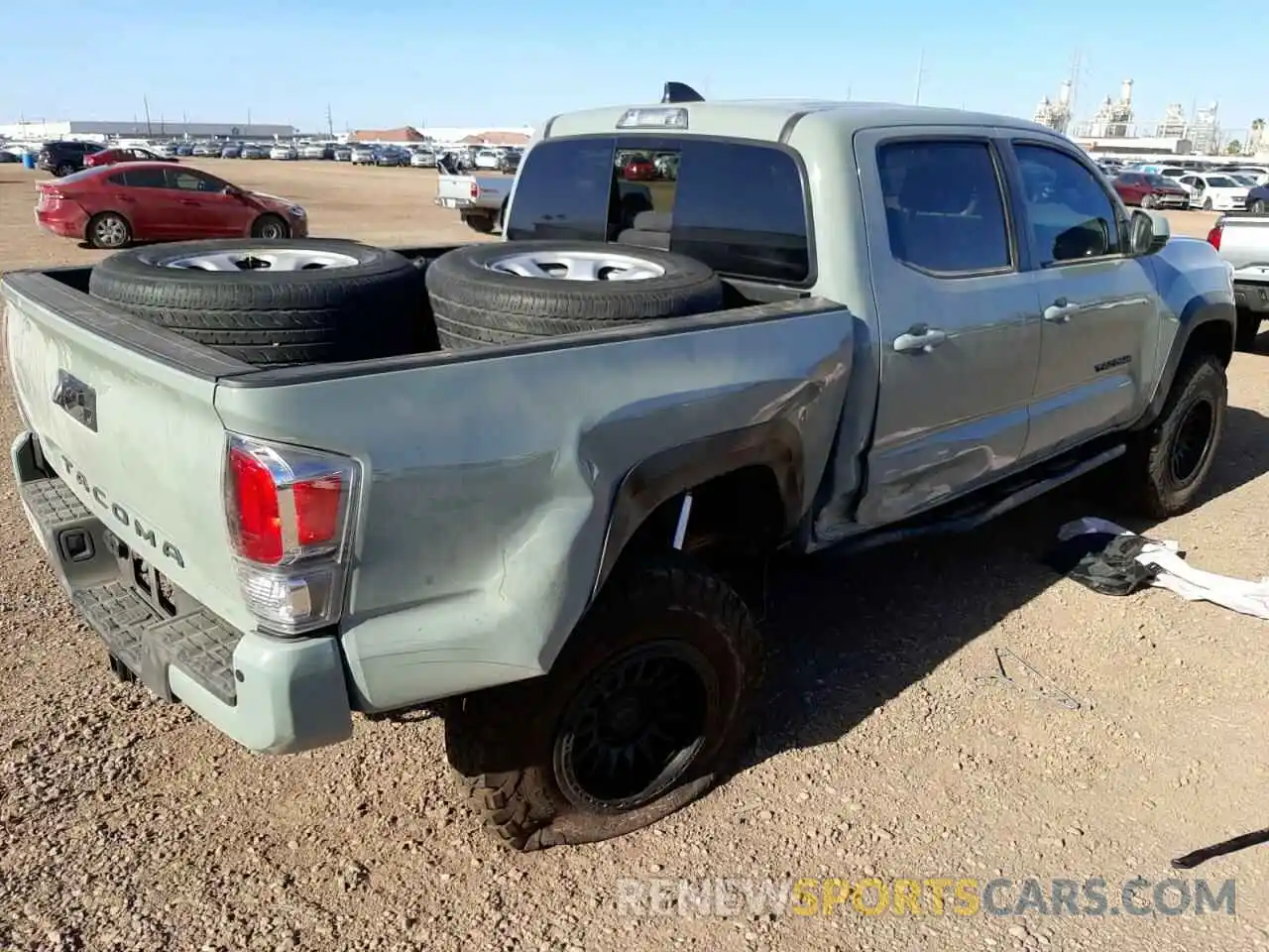 9 Photograph of a damaged car 3TMCZ5AN4NM478274 TOYOTA TACOMA 2022