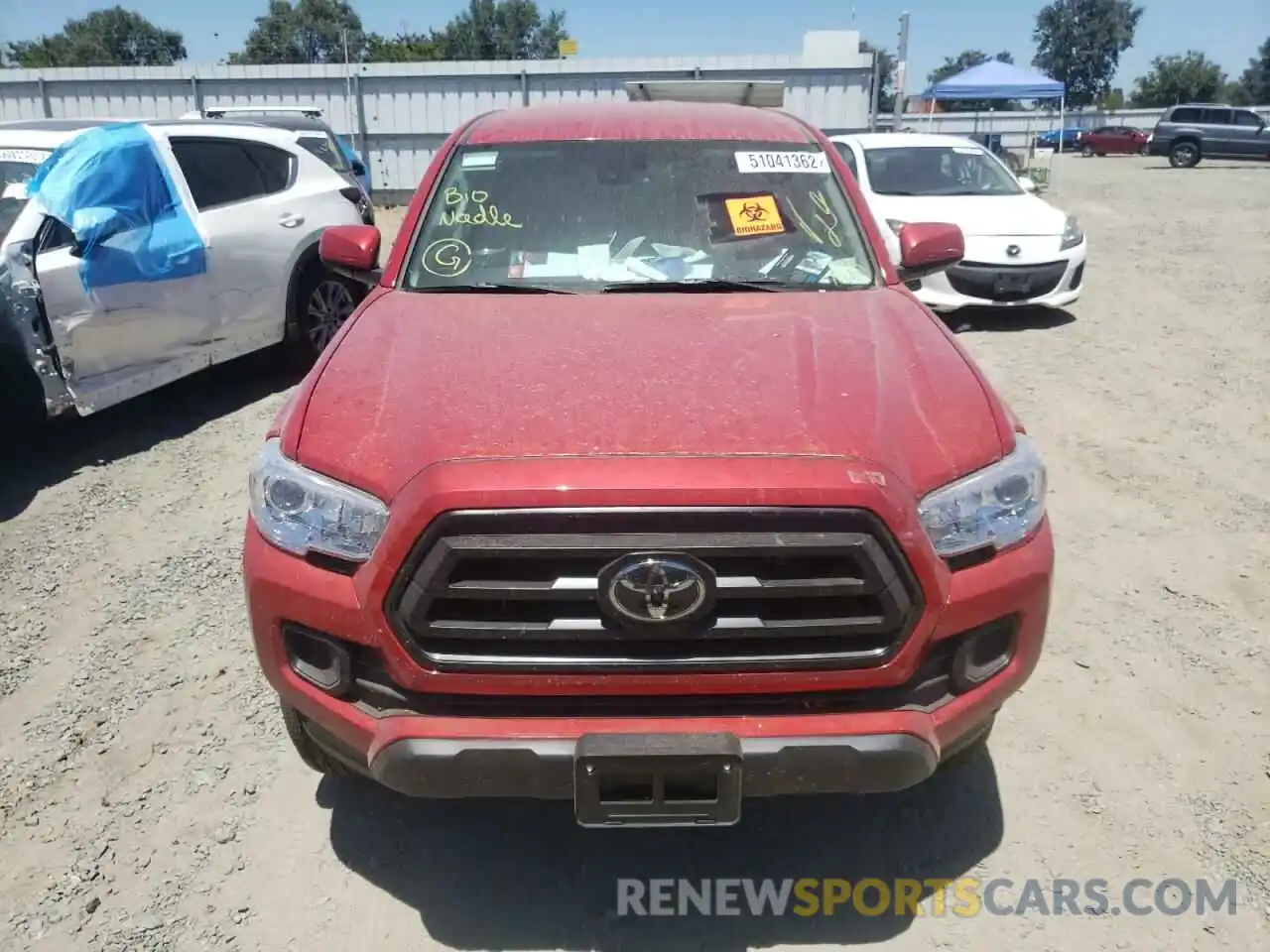 9 Photograph of a damaged car 3TMCZ5AN4NM479277 TOYOTA TACOMA 2022