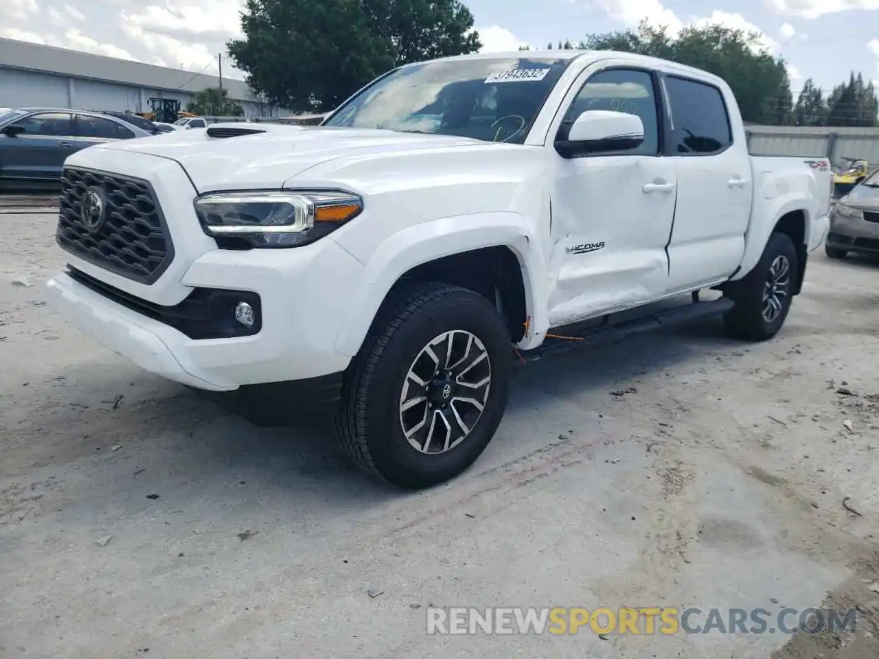 2 Photograph of a damaged car 3TMCZ5AN4NM480431 TOYOTA TACOMA 2022