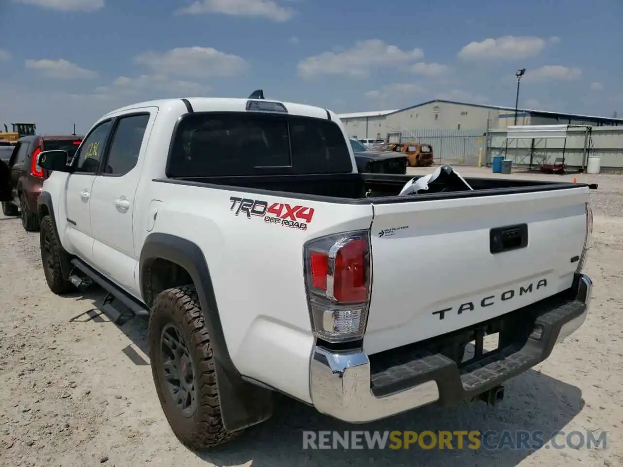 3 Photograph of a damaged car 3TMCZ5AN4NM481997 TOYOTA TACOMA 2022