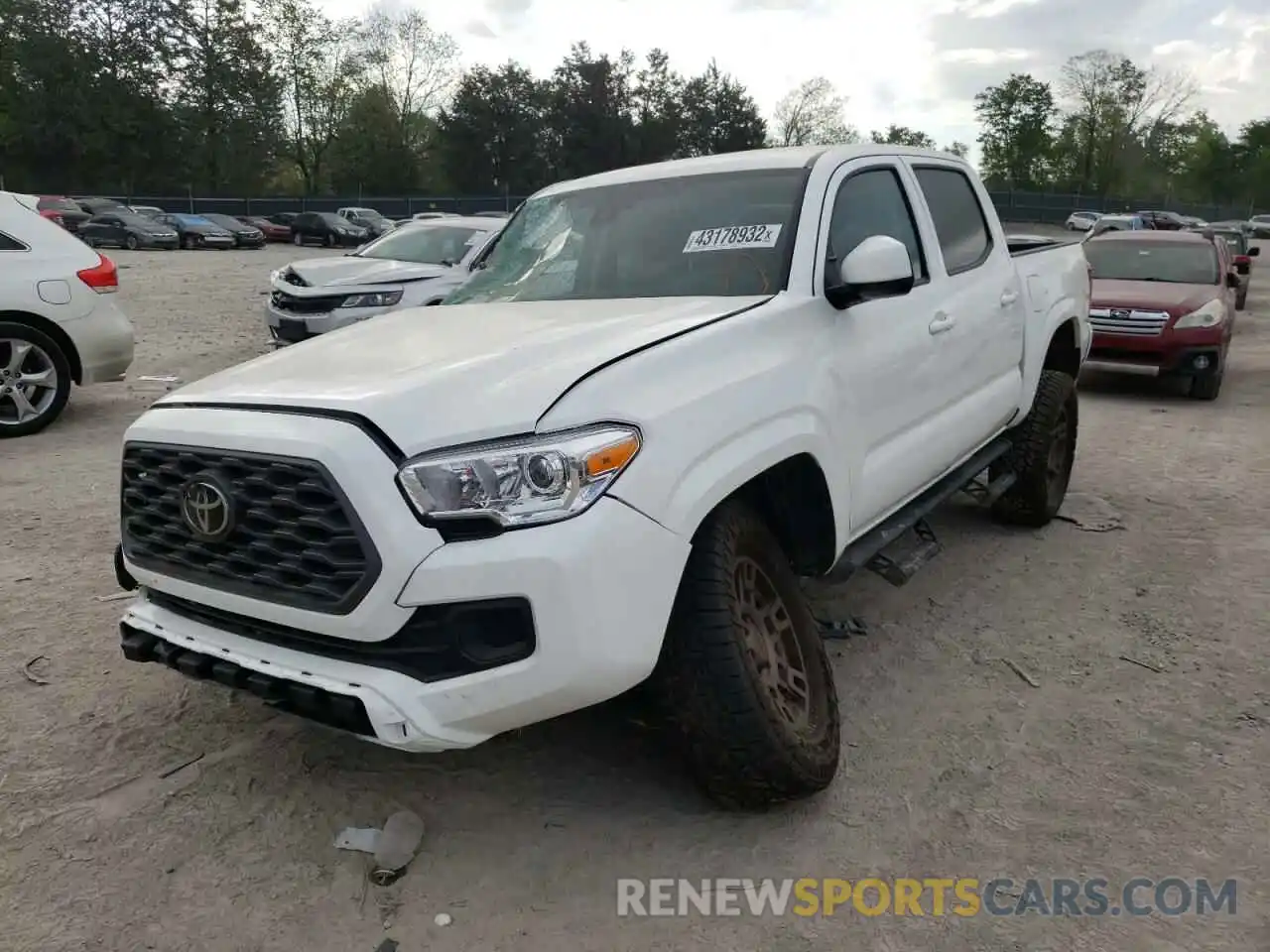 2 Photograph of a damaged car 3TMCZ5AN4NM485872 TOYOTA TACOMA 2022