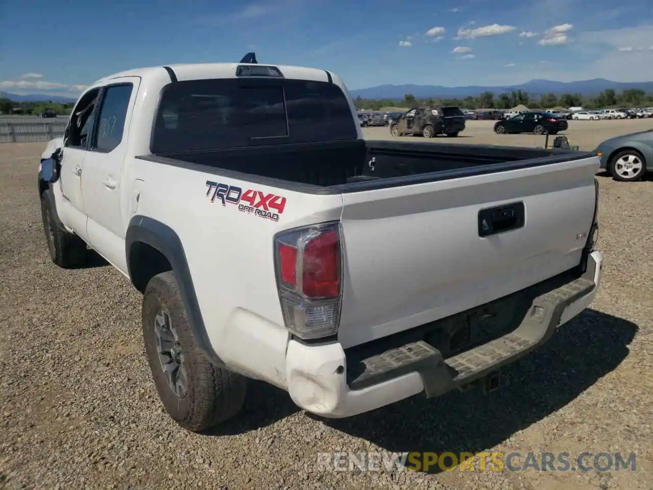 3 Photograph of a damaged car 3TMCZ5AN4NM486309 TOYOTA TACOMA 2022