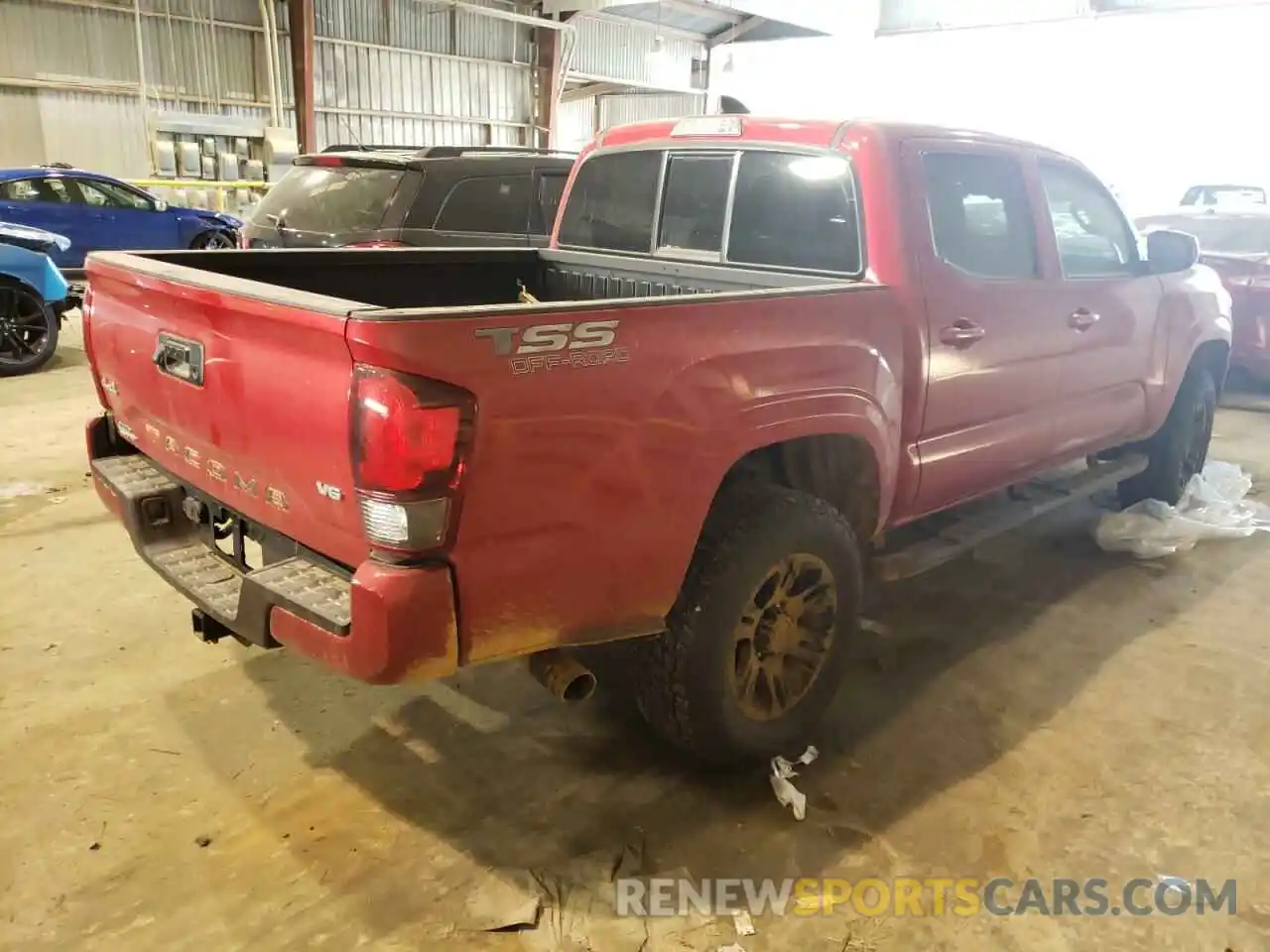 4 Photograph of a damaged car 3TMCZ5AN5NM455327 TOYOTA TACOMA 2022