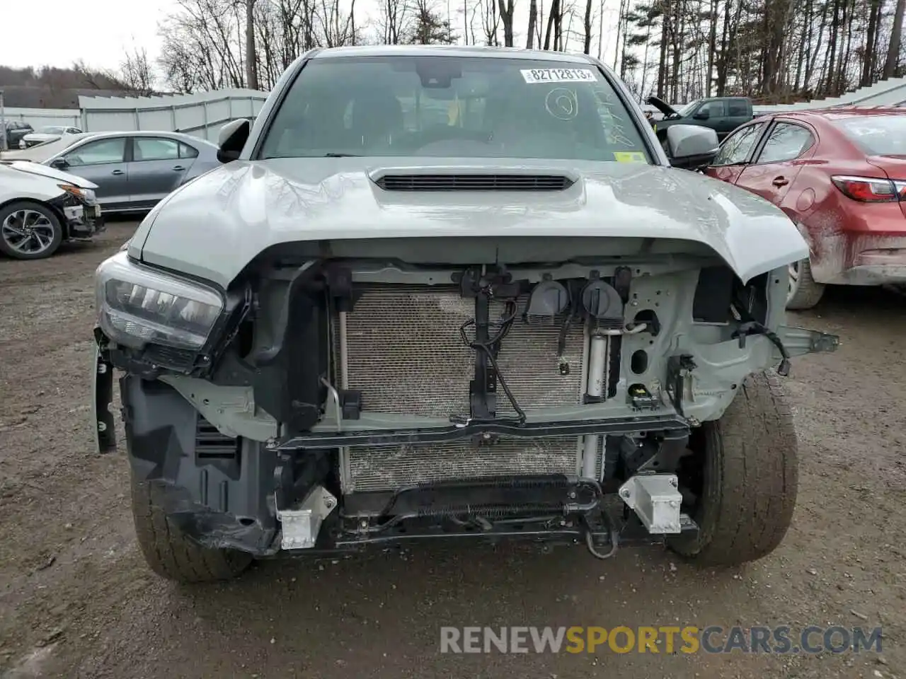 5 Photograph of a damaged car 3TMCZ5AN5NM464576 TOYOTA TACOMA 2022