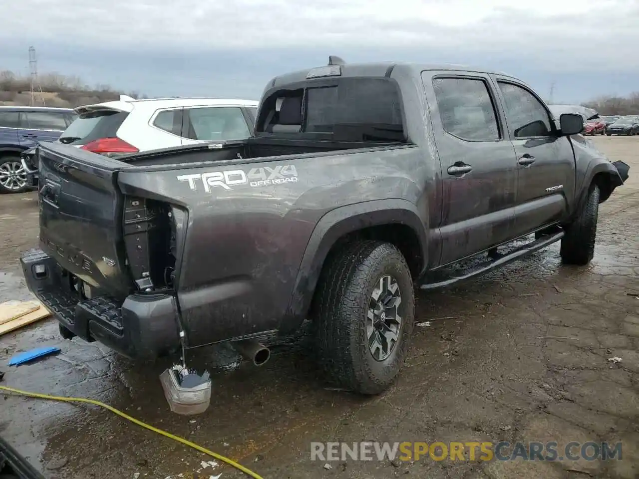 3 Photograph of a damaged car 3TMCZ5AN5NM472614 TOYOTA TACOMA 2022