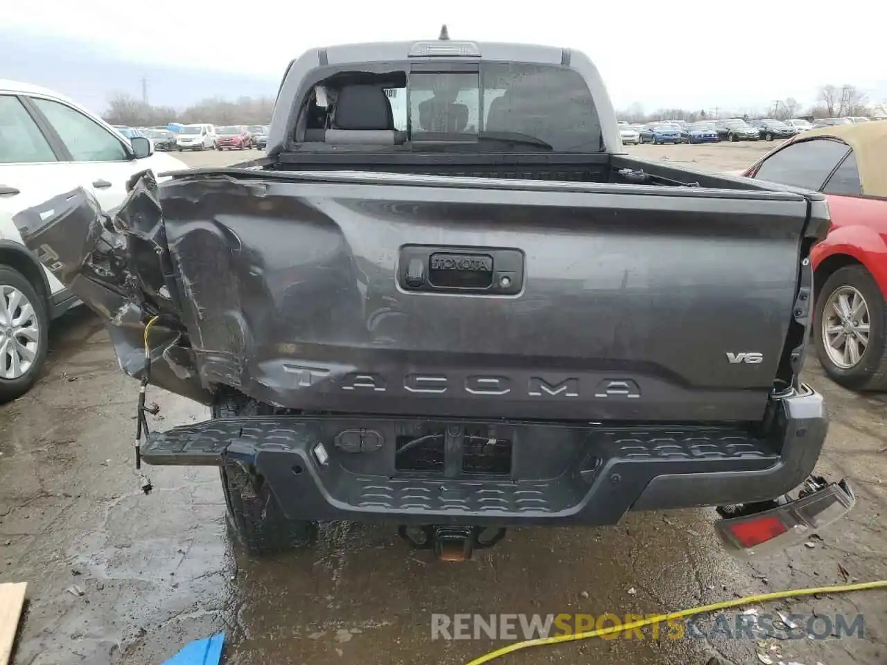 6 Photograph of a damaged car 3TMCZ5AN5NM472614 TOYOTA TACOMA 2022