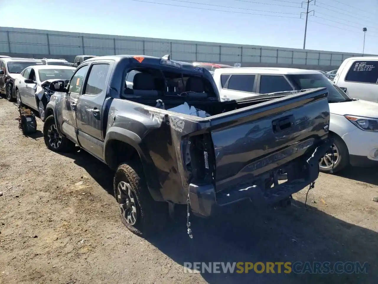 3 Photograph of a damaged car 3TMCZ5AN5NM475190 TOYOTA TACOMA 2022