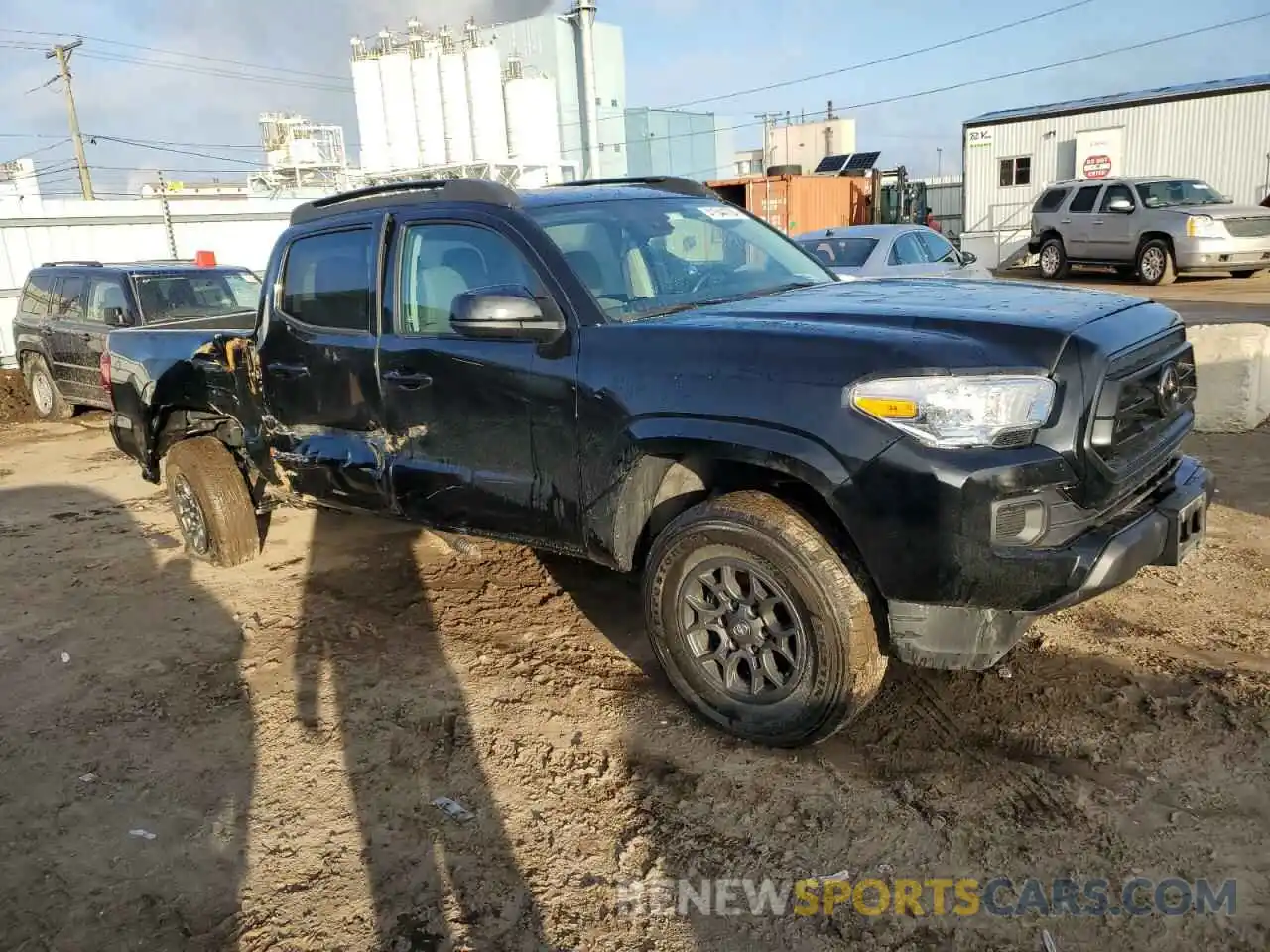 4 Фотография поврежденного автомобиля 3TMCZ5AN5NM479613 TOYOTA TACOMA 2022