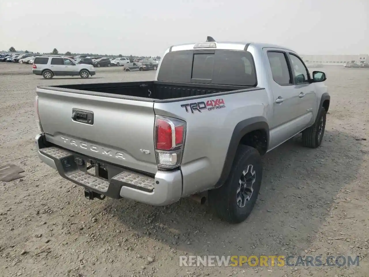 4 Photograph of a damaged car 3TMCZ5AN5NM494631 TOYOTA TACOMA 2022