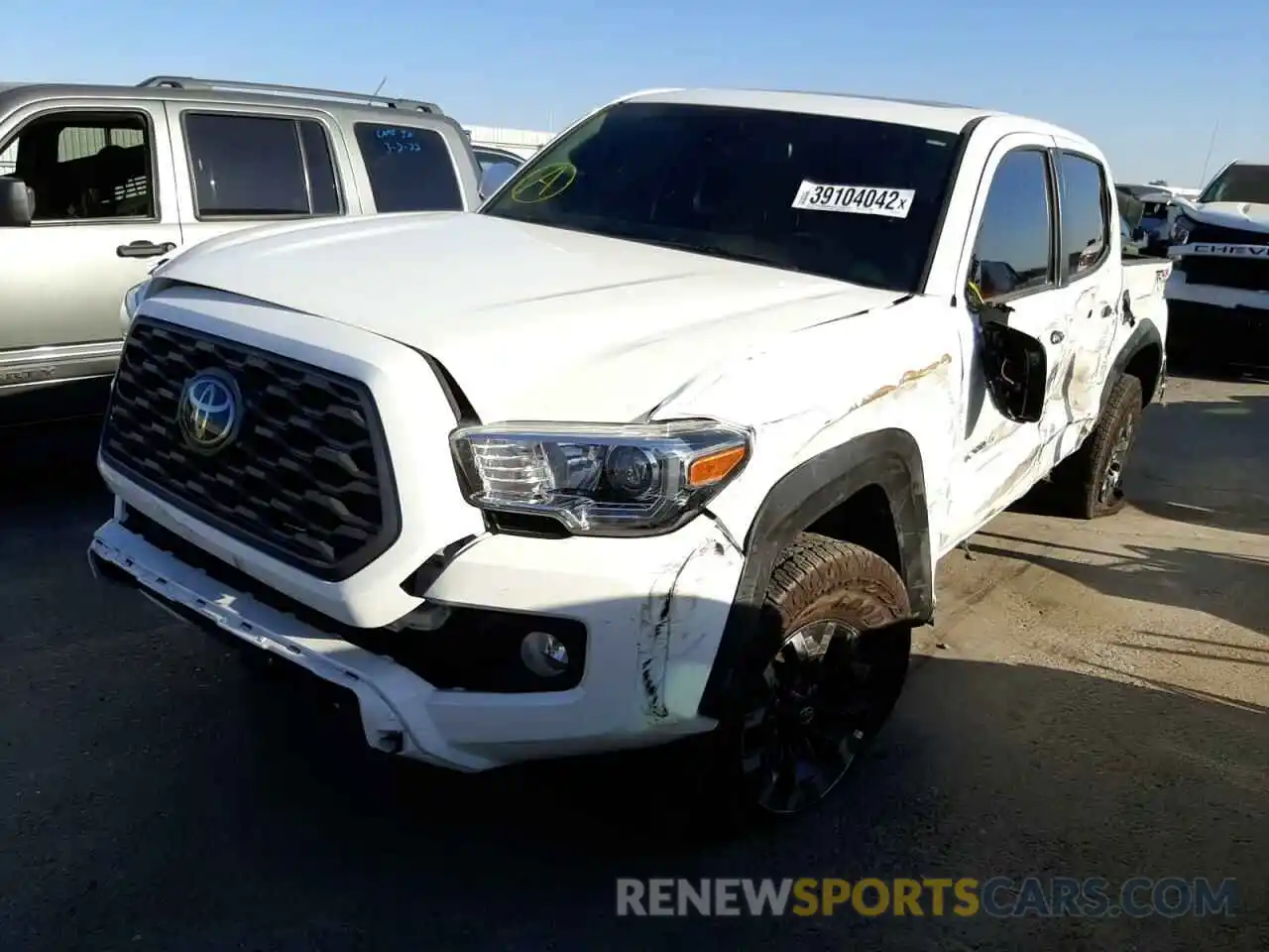 2 Photograph of a damaged car 3TMCZ5AN6NM456275 TOYOTA TACOMA 2022