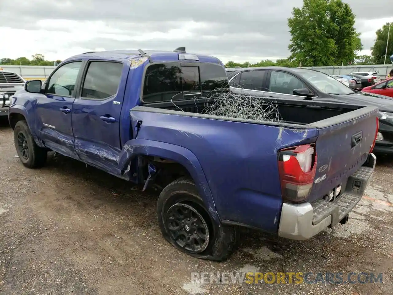 3 Photograph of a damaged car 3TMCZ5AN6NM458964 TOYOTA TACOMA 2022