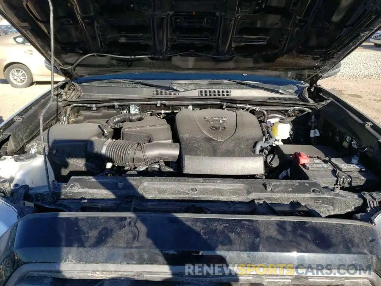 7 Photograph of a damaged car 3TMCZ5AN6NM460004 TOYOTA TACOMA 2022