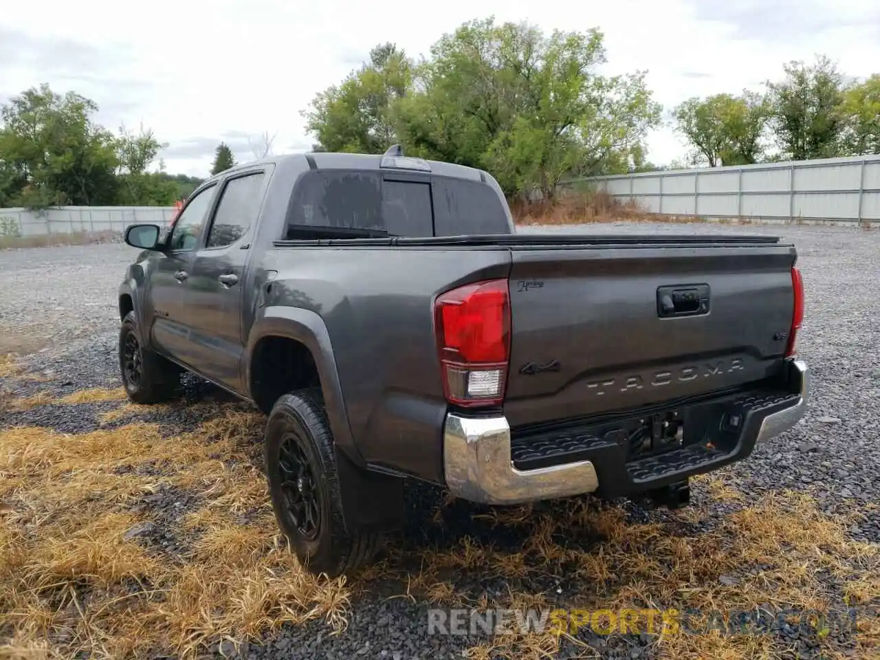 3 Photograph of a damaged car 3TMCZ5AN6NM466336 TOYOTA TACOMA 2022