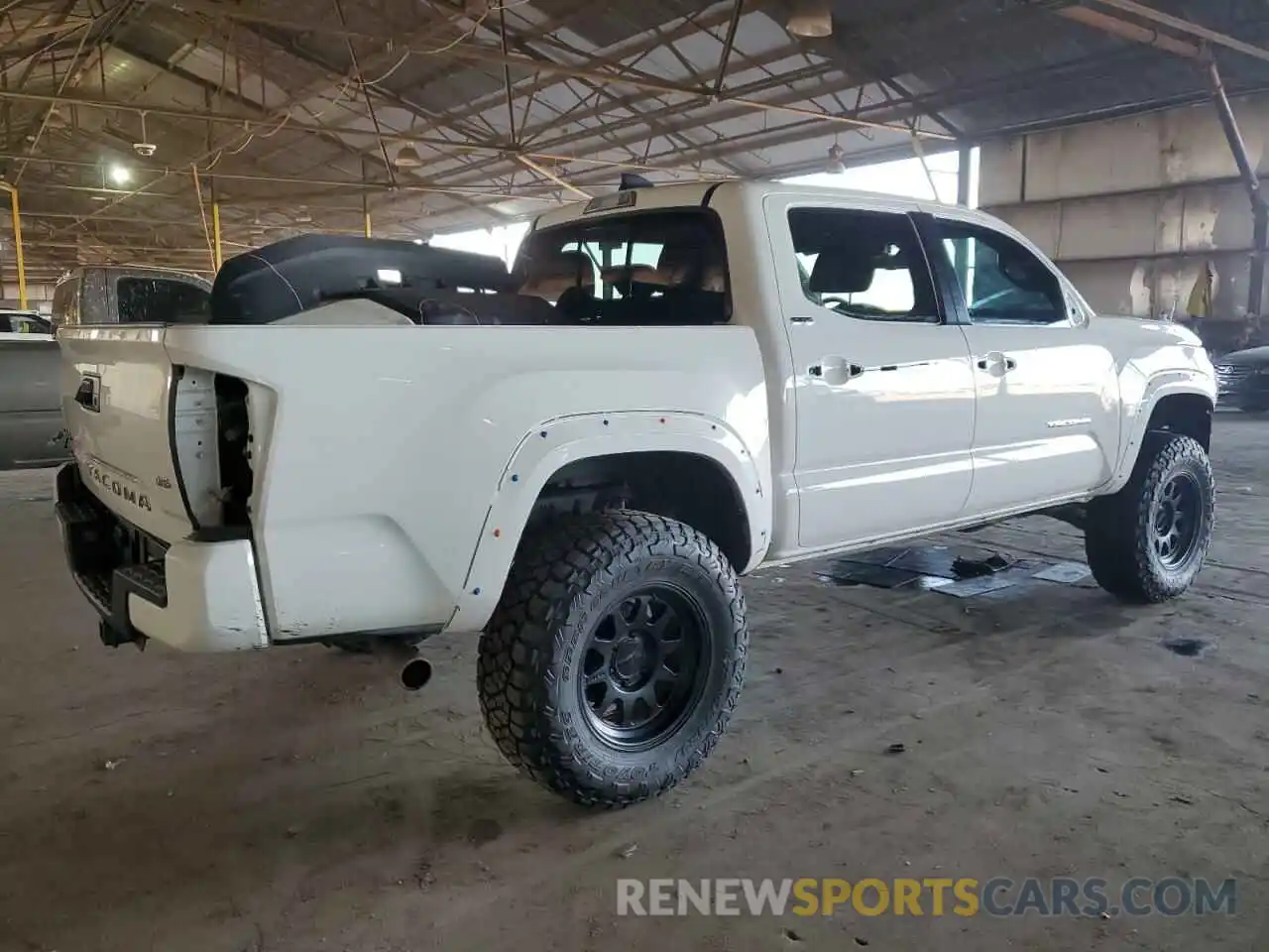 3 Photograph of a damaged car 3TMCZ5AN6NM468054 TOYOTA TACOMA 2022