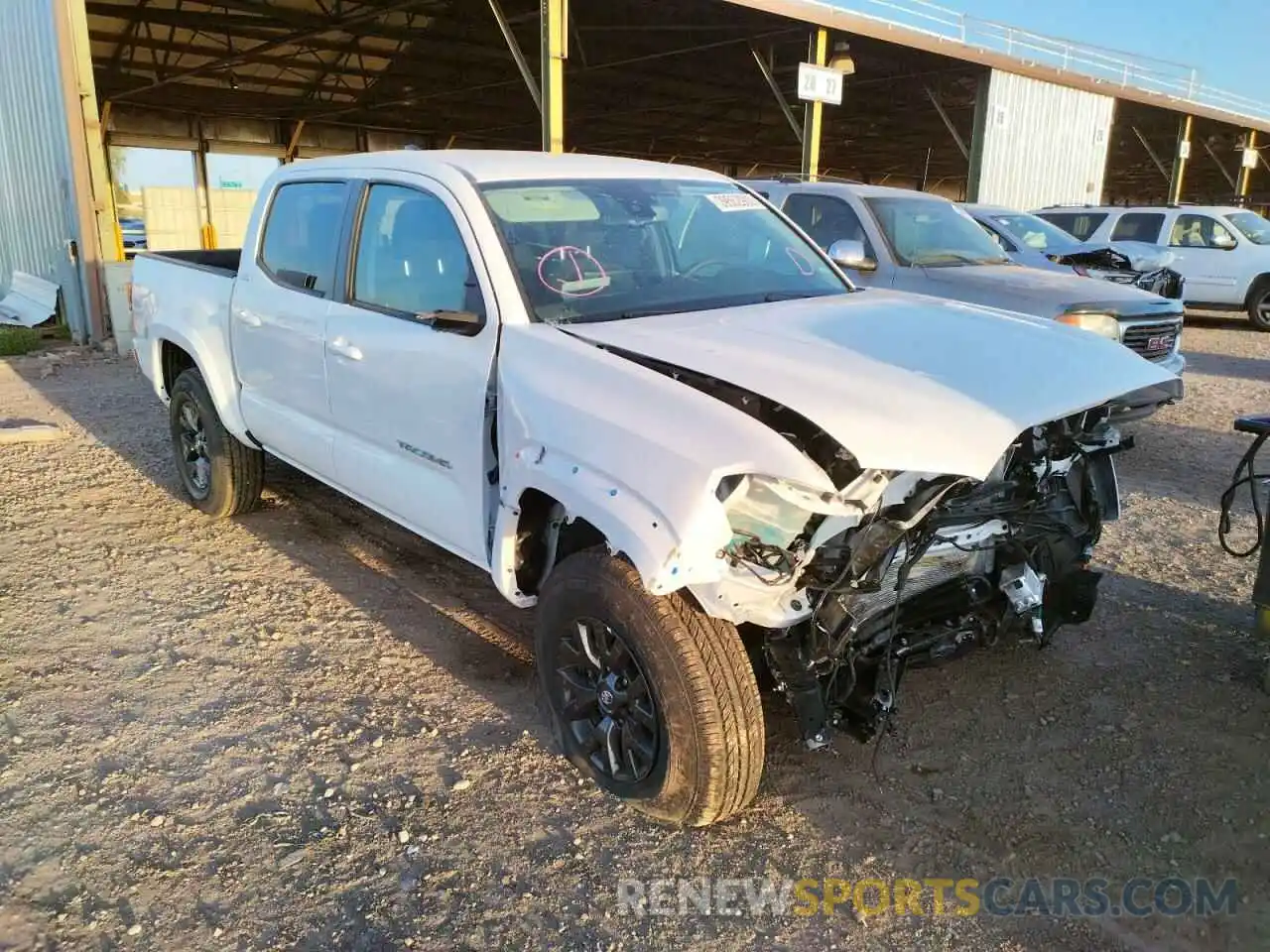 1 Photograph of a damaged car 3TMCZ5AN6NM480009 TOYOTA TACOMA 2022