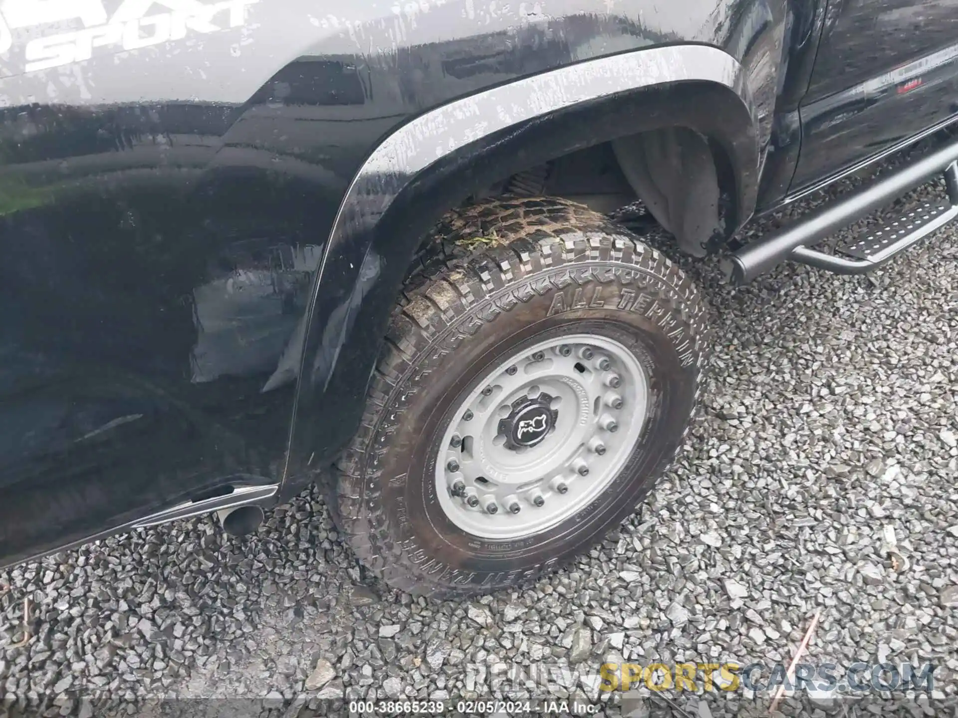 19 Photograph of a damaged car 3TMCZ5AN6NM513090 TOYOTA TACOMA 2022