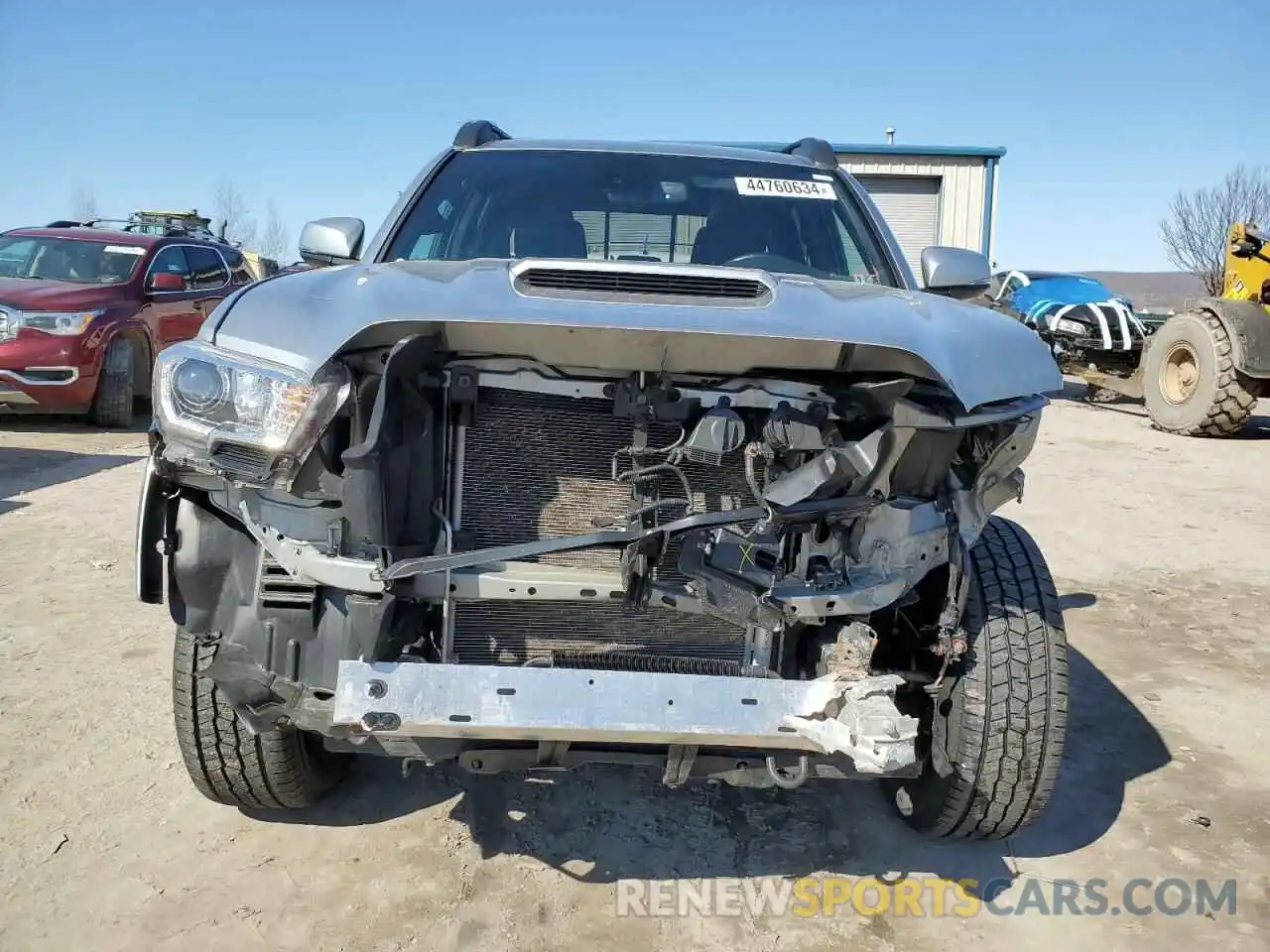 5 Photograph of a damaged car 3TMCZ5AN6NM525594 TOYOTA TACOMA 2022