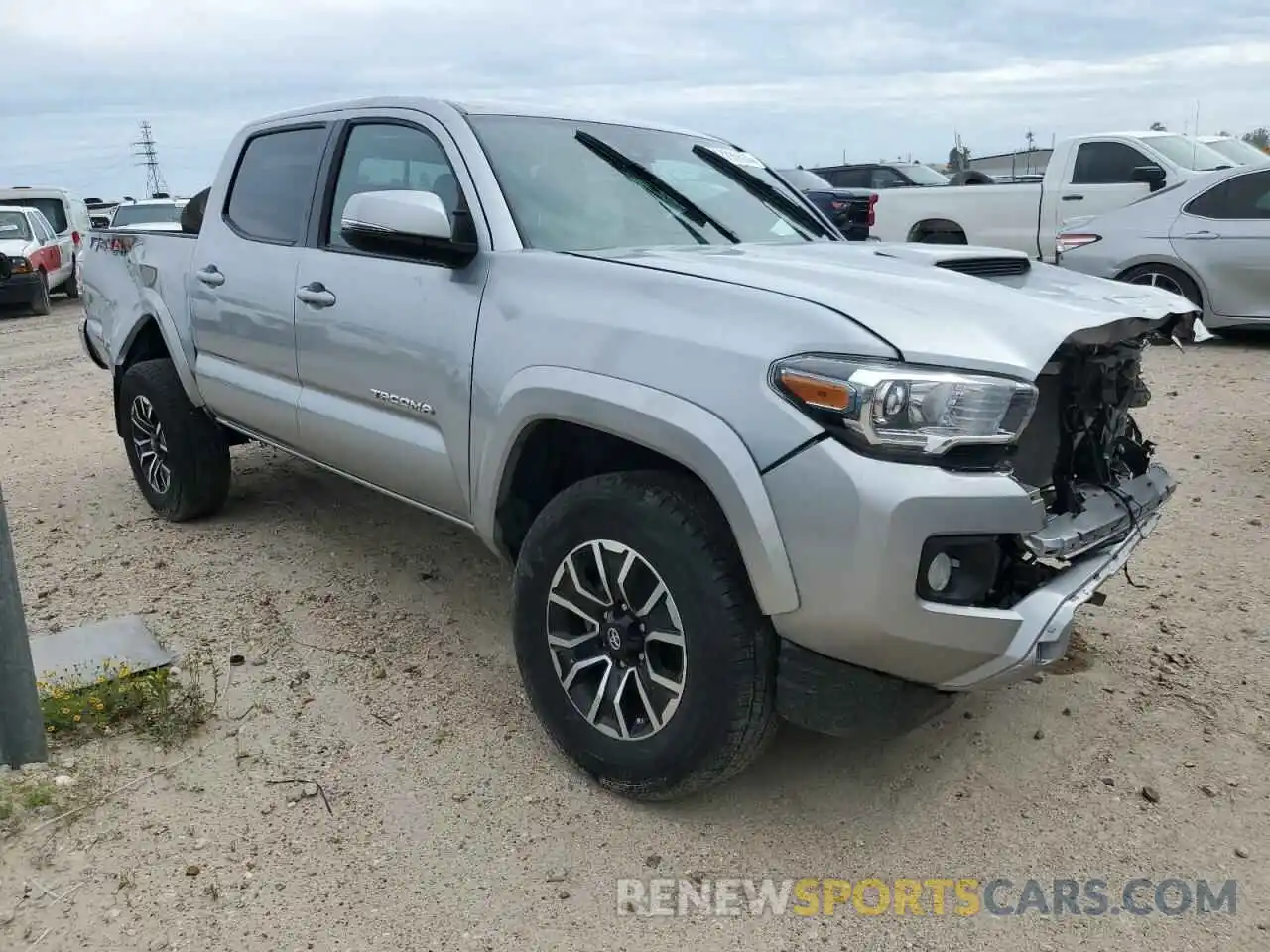 4 Photograph of a damaged car 3TMCZ5AN6NM528446 TOYOTA TACOMA 2022