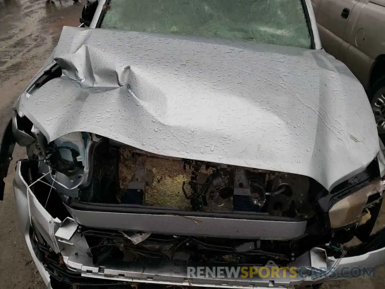 7 Photograph of a damaged car 3TMCZ5AN7NM460920 TOYOTA TACOMA 2022