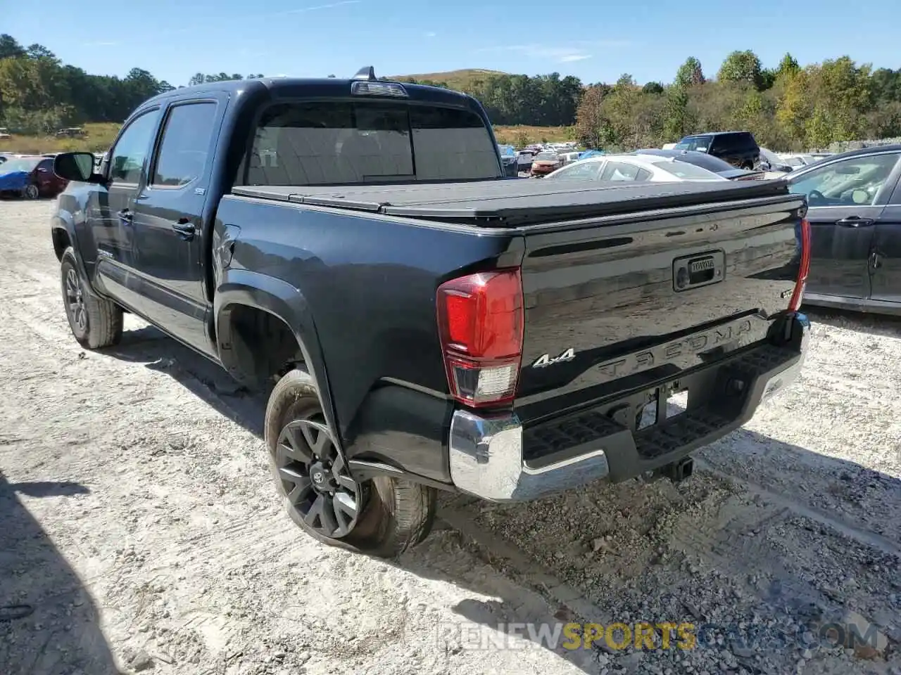 3 Photograph of a damaged car 3TMCZ5AN7NM462036 TOYOTA TACOMA 2022