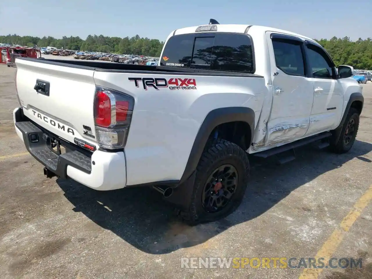 4 Фотография поврежденного автомобиля 3TMCZ5AN7NM466202 TOYOTA TACOMA 2022