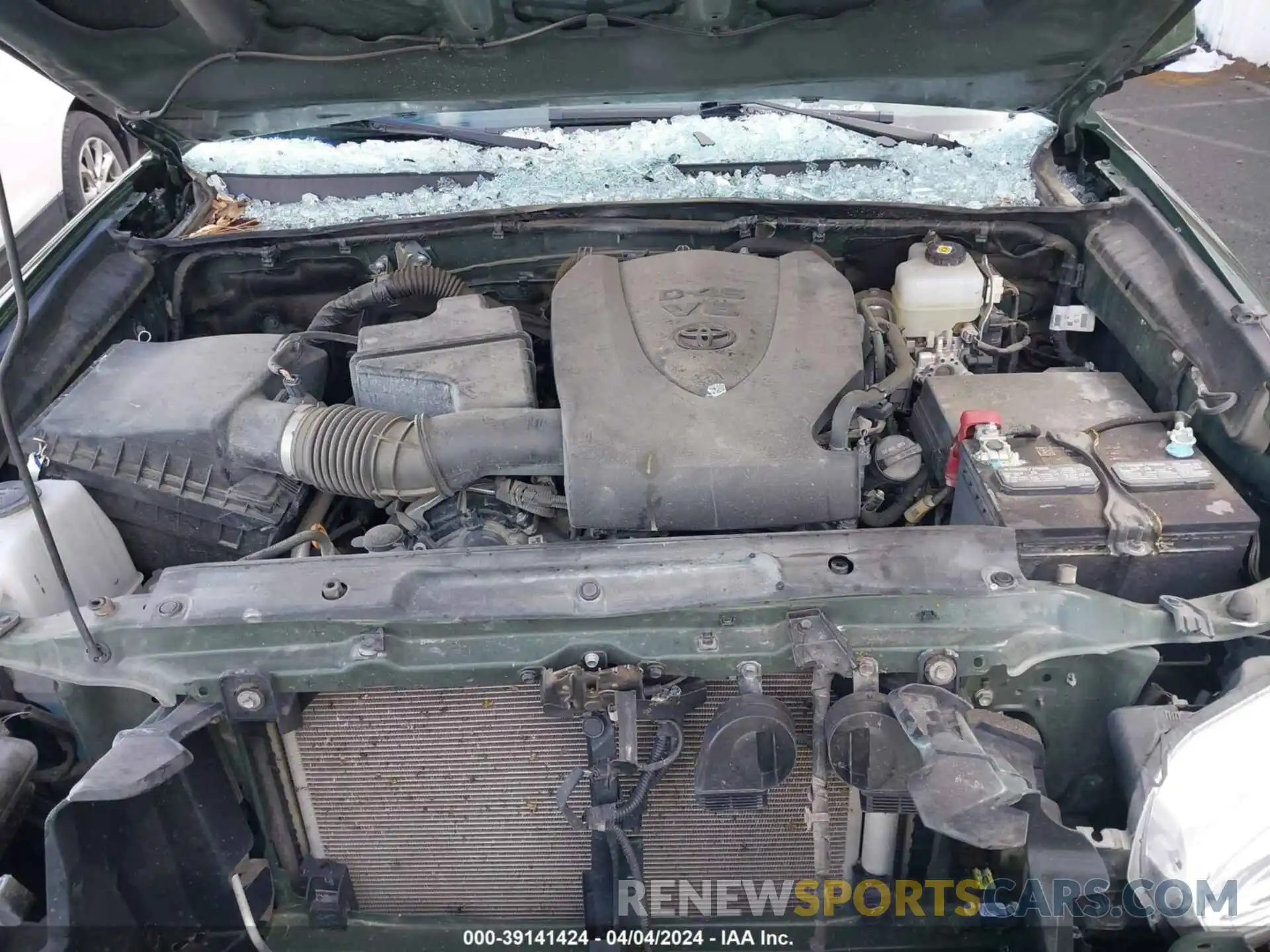 10 Photograph of a damaged car 3TMCZ5AN7NM468306 TOYOTA TACOMA 2022