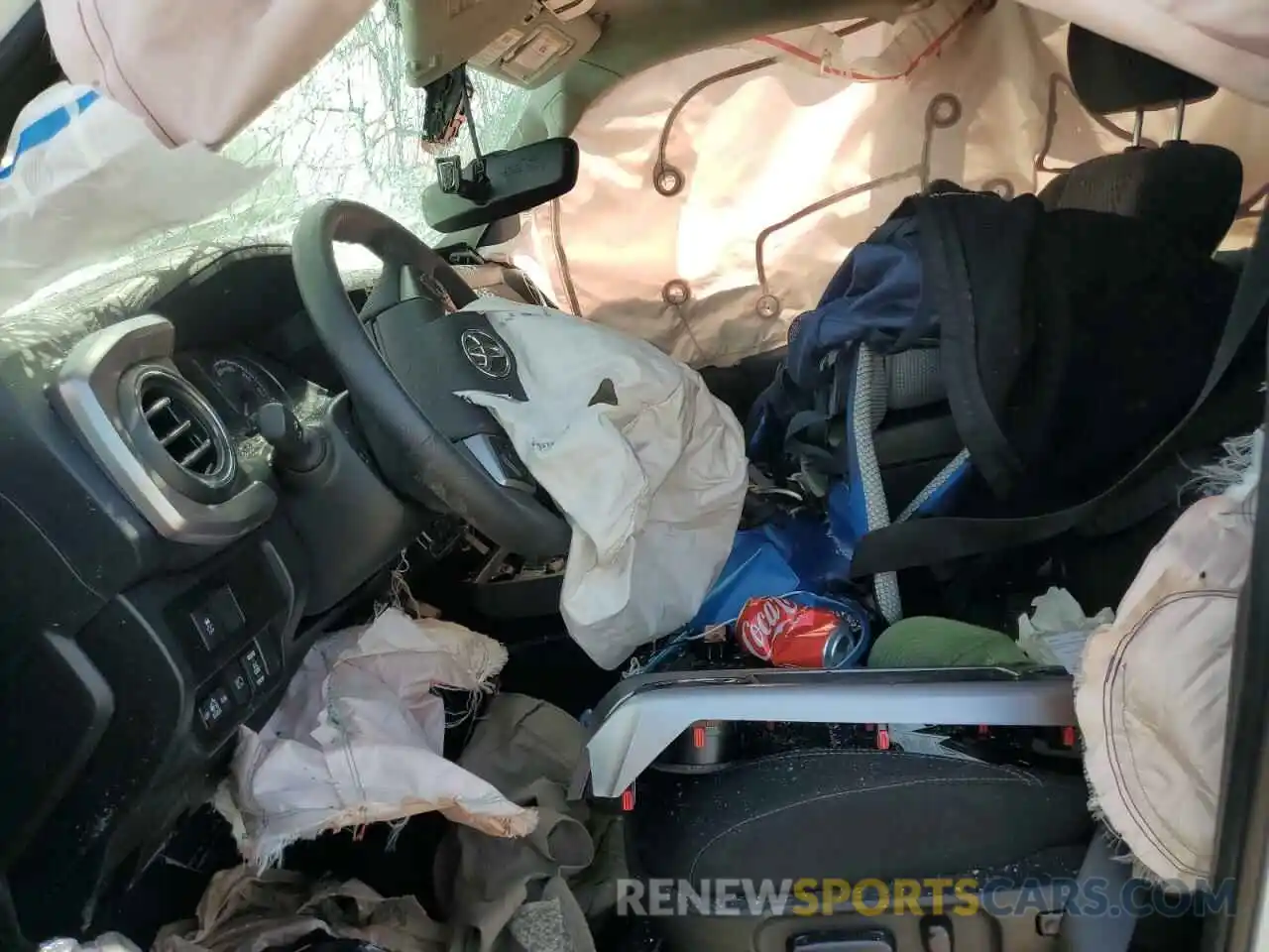 5 Photograph of a damaged car 3TMCZ5AN7NM476888 TOYOTA TACOMA 2022