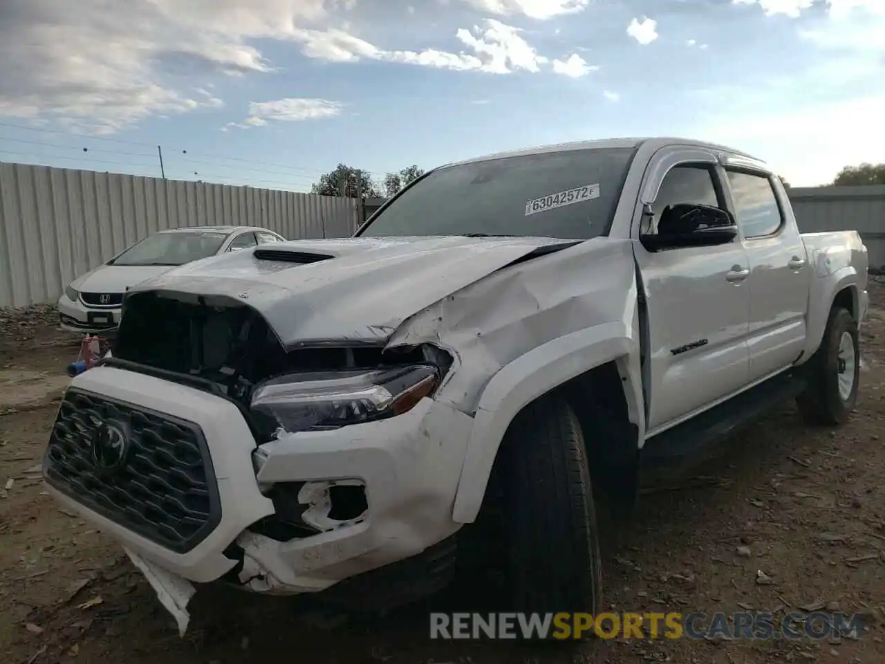 2 Photograph of a damaged car 3TMCZ5AN7NM519075 TOYOTA TACOMA 2022