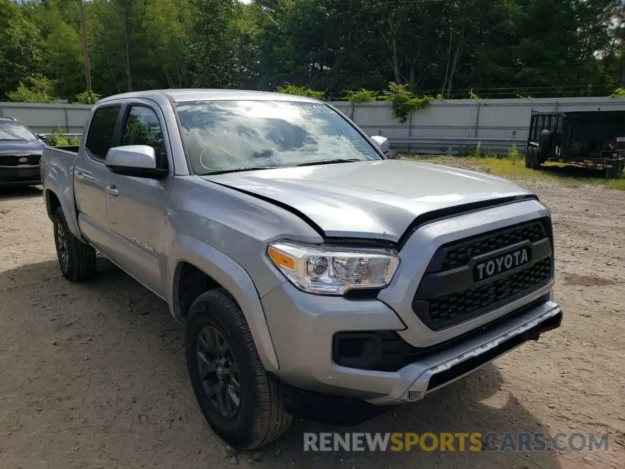 1 Photograph of a damaged car 3TMCZ5AN8NM454172 TOYOTA TACOMA 2022