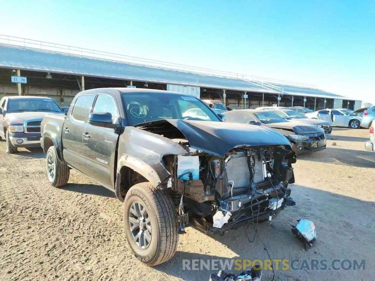 1 Photograph of a damaged car 3TMCZ5AN8NM459467 TOYOTA TACOMA 2022